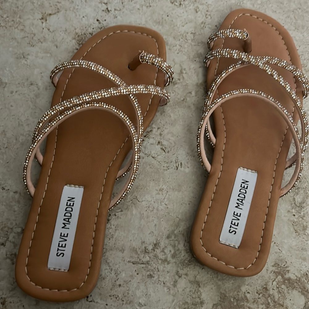 Steve Madden Sandals like new!